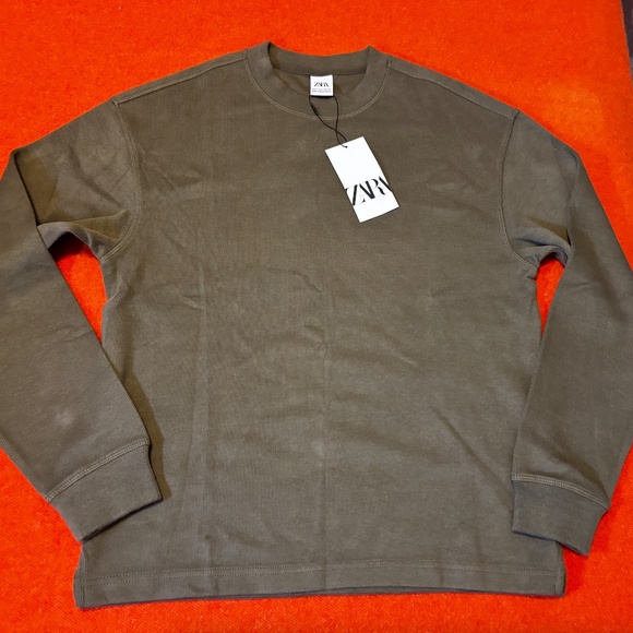 Zara khaki long sleeve brushed top sweatshirt NWT - Picture 3 of 9